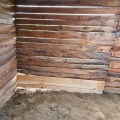 Die neuen Bretter aus dem Inneren der Hütte