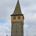 Turm mit einem besonderen Dach