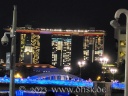Das Marina Bay Sands Hotel bei Nacht