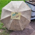 Ein Regenschirm aus Kork